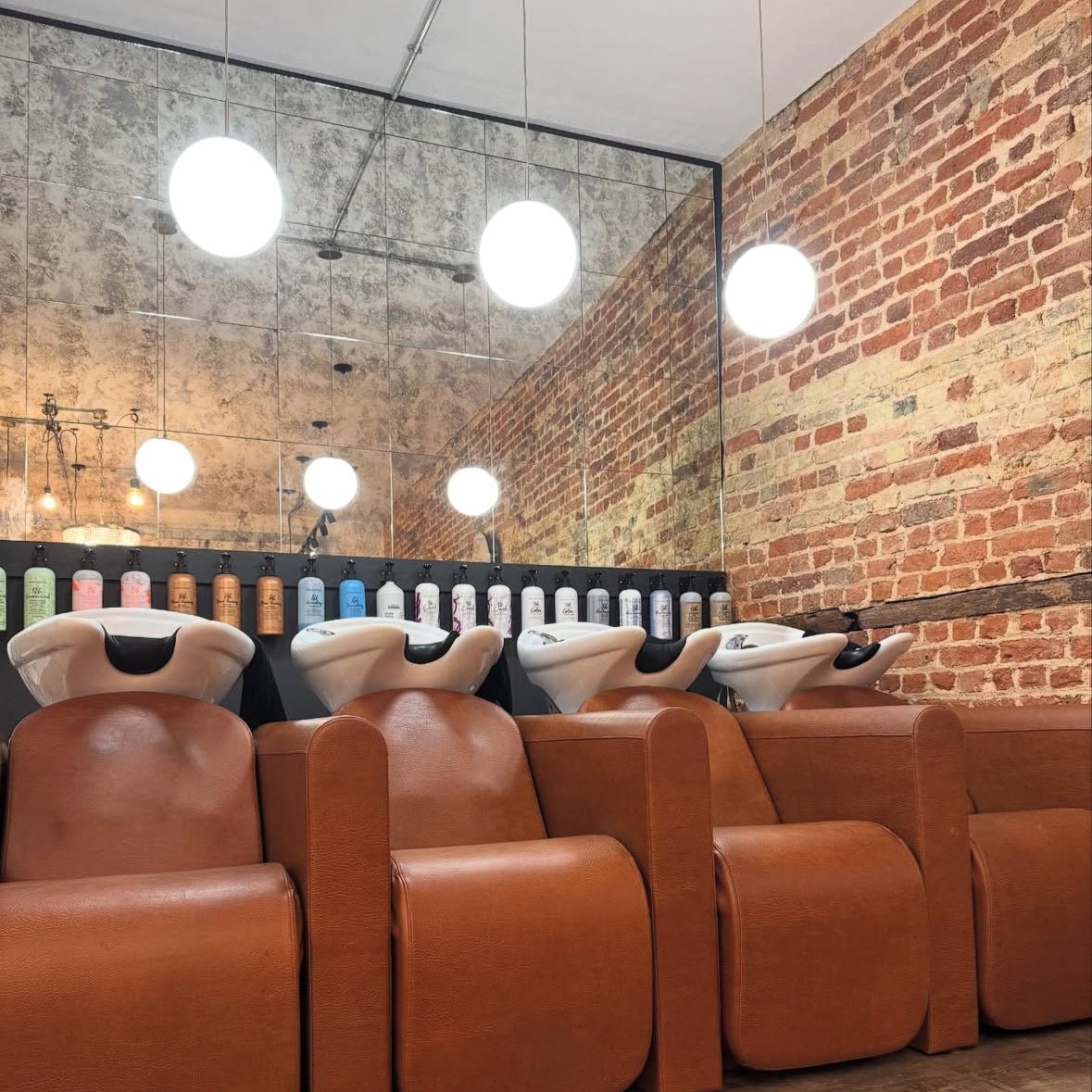 Antique Mirror Feature Wall - Retro Reflections
