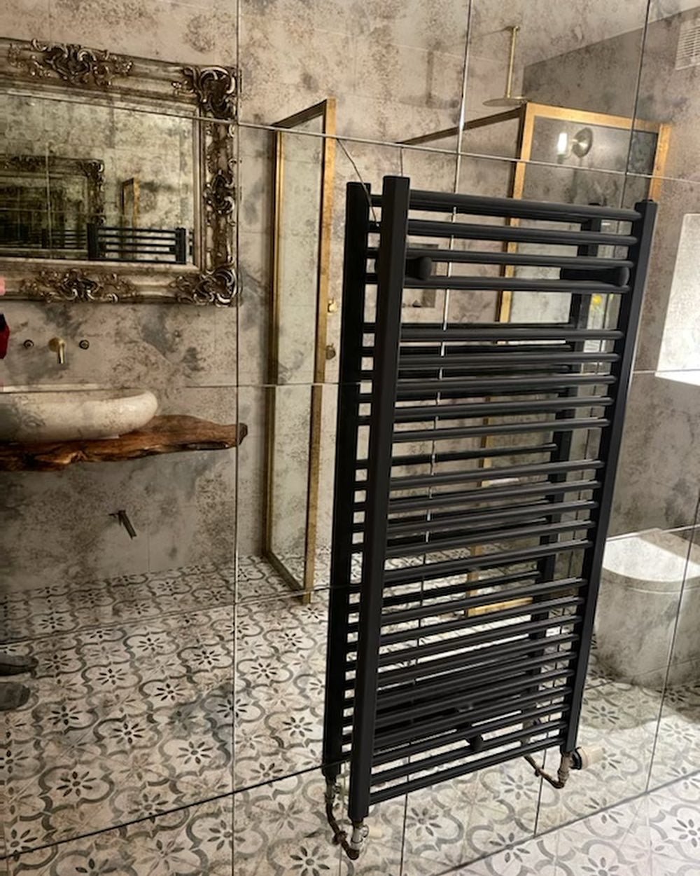 Antique Mirror Tiles - Retro Reflections