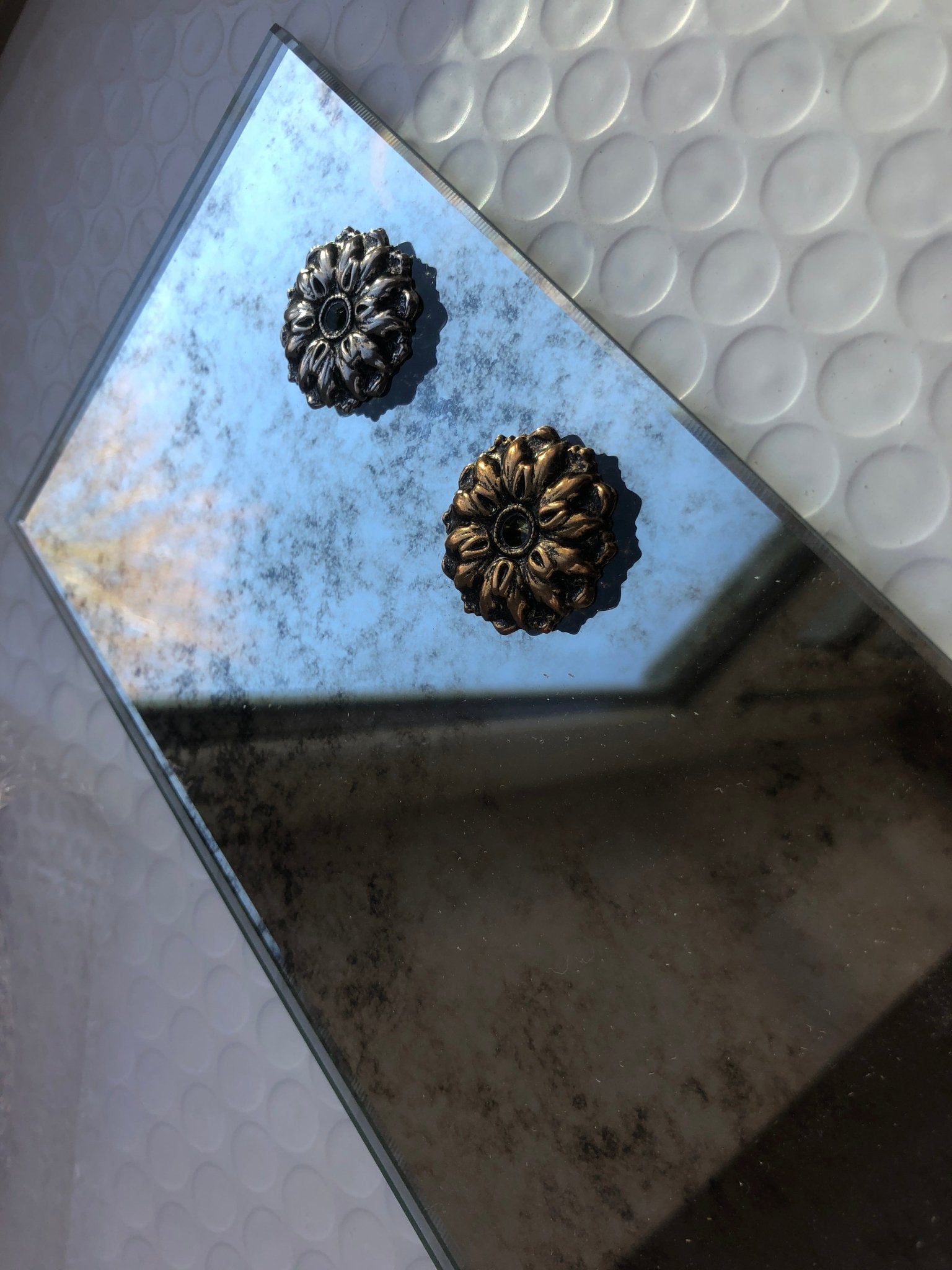 Antique Mirror Accessories | Adhesive & Rosettes