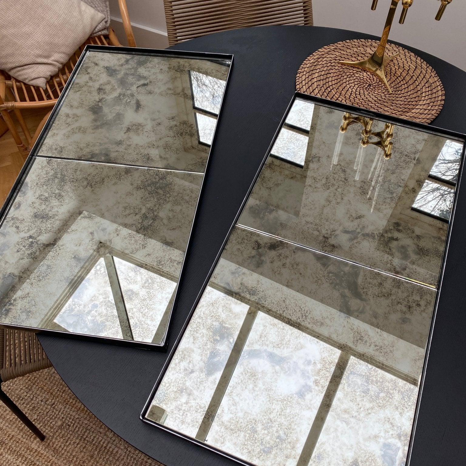 ANTIQUE MIRROR FRAMES - Retro Reflections